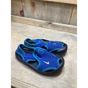 NIKE Boys Swim Beach Shoes Blue No size label measure 18cm heel to toe